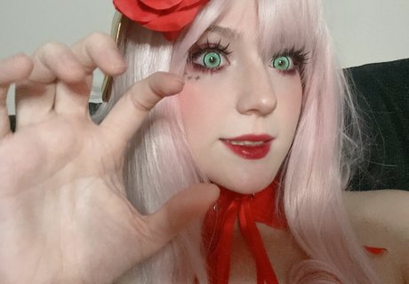 asiatische pawg-onlyfans perfekte schöne foto