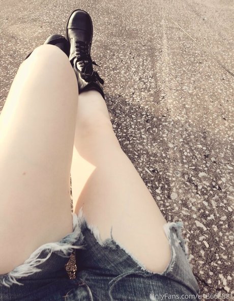 jickyj model heiße bilder