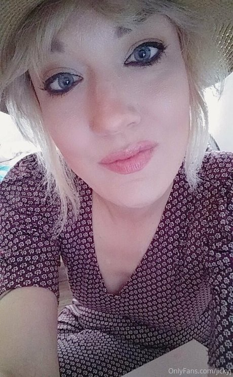 jickyj nackt xxx galerie