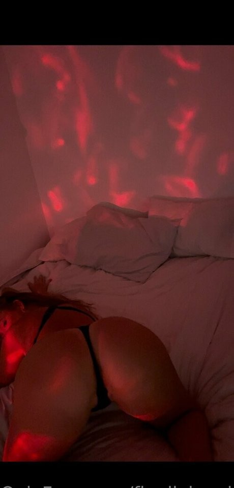 heiße blonde onlyfans kunst archiv