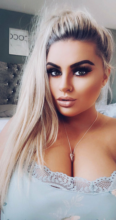 Maci Carter sexy nackt foto