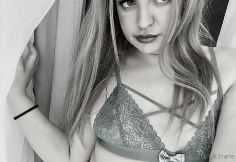 leilatrans exklusive nackt galerien
