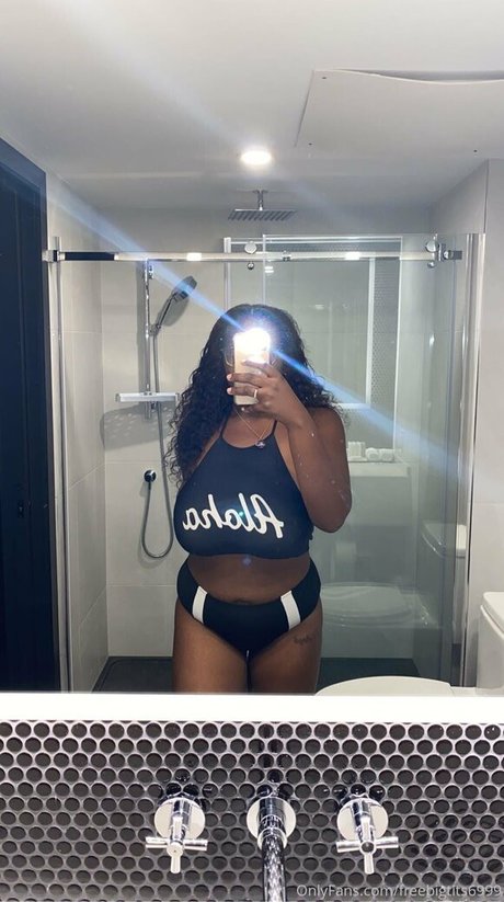 zierliche milf onlyfans beste nacktheit bilder