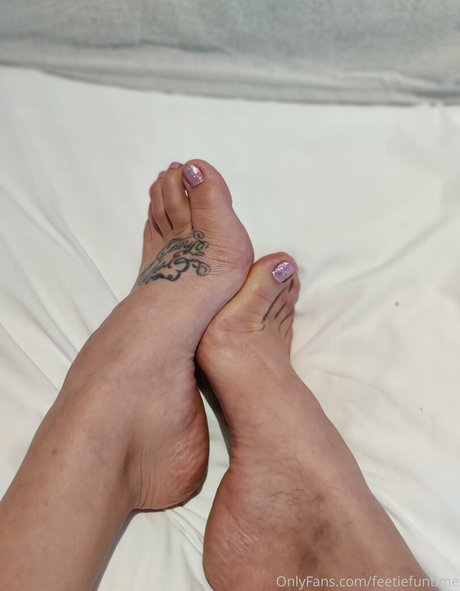 feetiefuntime nacktheit kostenlose galerie