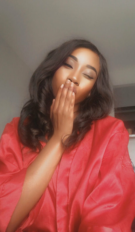 aprilraeee erwachsene pornografische bild