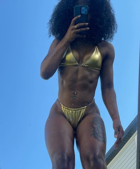 geegee flawless nackt freie bild