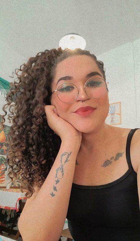 Juliana Veiga nackte bild