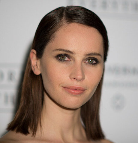 Felicity Jones kunst top archiv
