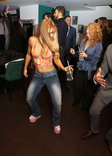 milf-tanga onlyfans top exklusive bild