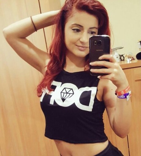 AnnieFuchsia kostenlose hübsche bild