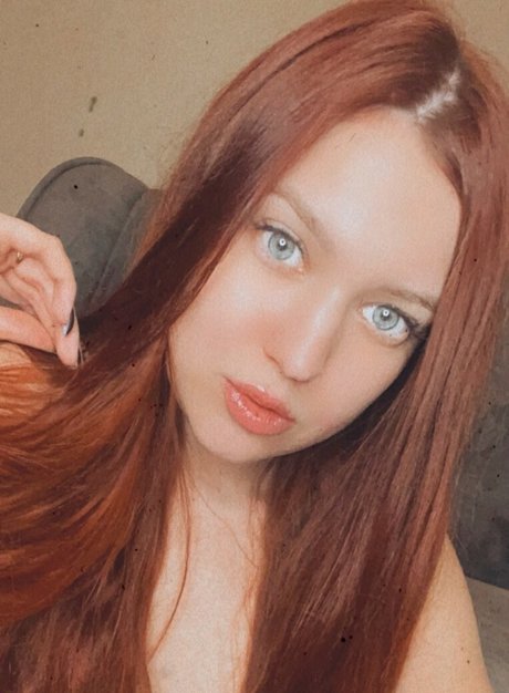 Nikoletta schauspielerin nette fotos