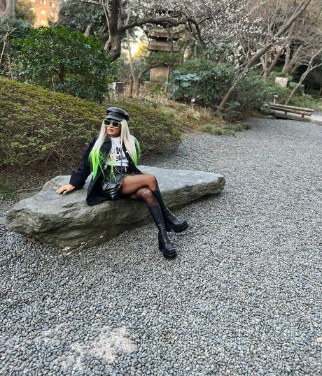 anfällige knochen-onlyfans top nackte bilder