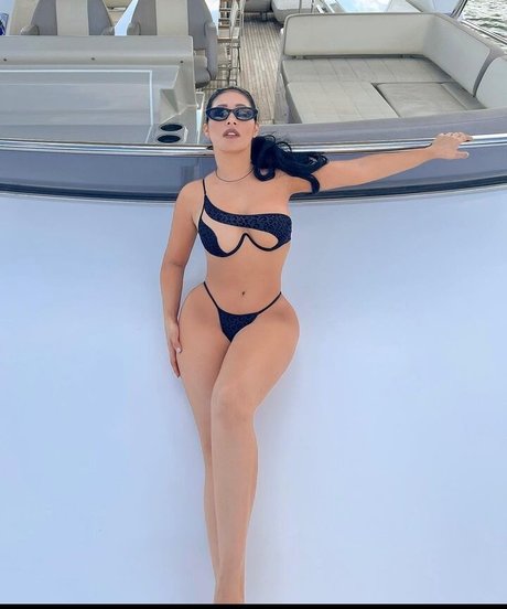 Simaria xxx pornografische galerie