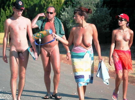 shemale fickt kerl onlyfans erotische pornographische fotos