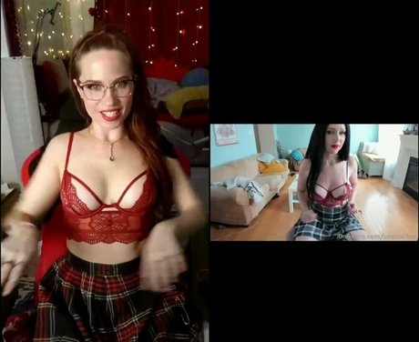 zierliche milf onlyfans erwachsene porno archiv