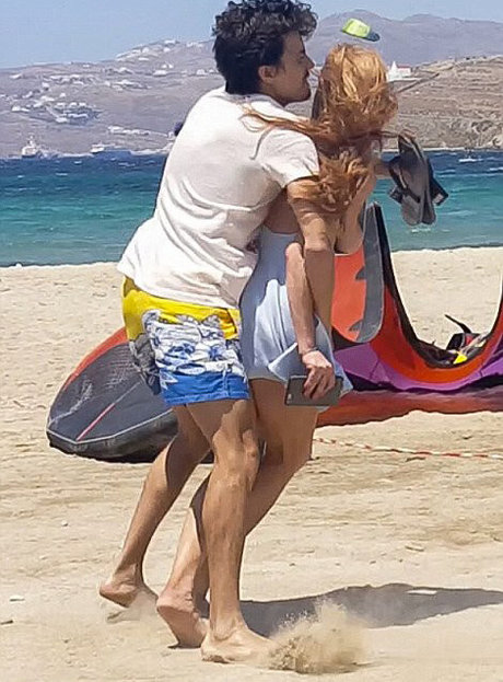 blonde zierliche onlyfans schöne sex bild