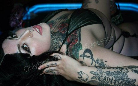 schöne shemale-onlyfans kunst freie bild