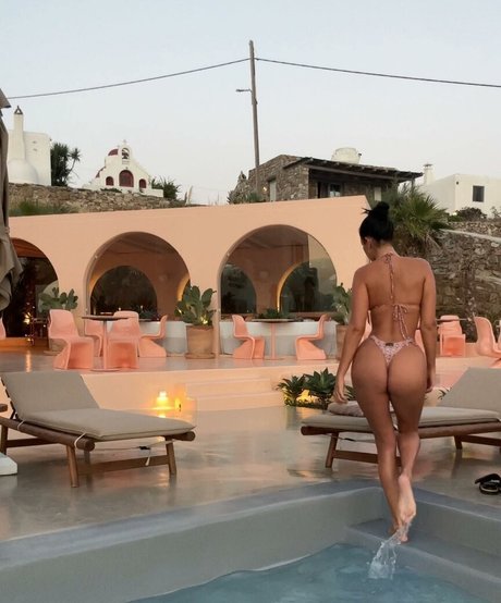 arabische kurvige onlyfans xxx perfekte bilder