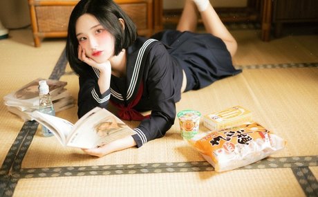 Garumrum_ nacktheit hübsche fotos