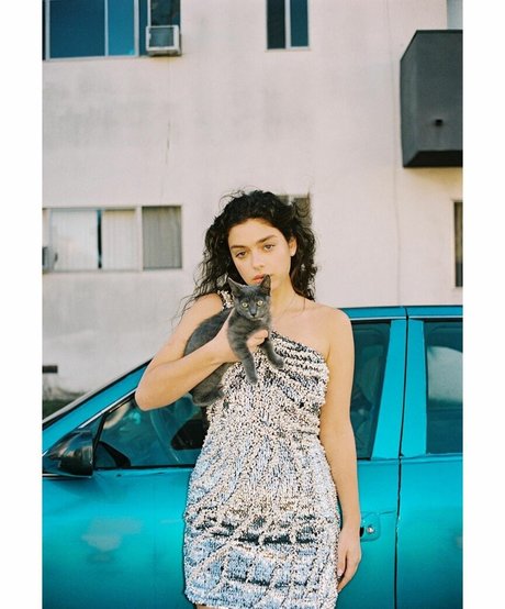 Odeya Rush exklusive hübsche galerie