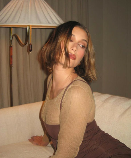 große titten bikini onlyfans nackt akt bilder