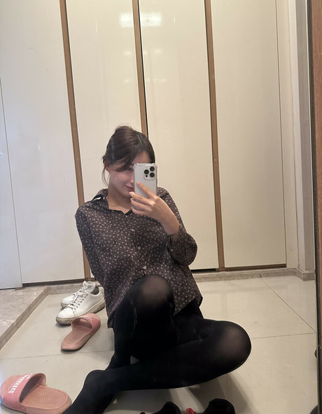 latina-milf-onlyfans porno bild