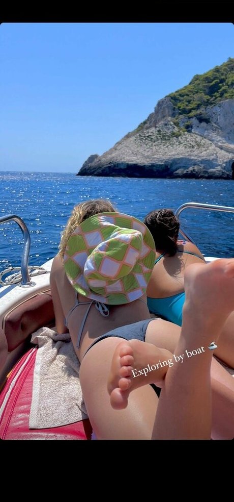 latina-milf-onlyfans nackte fotos