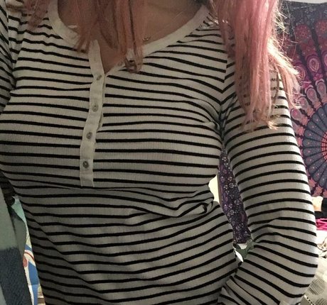 schwarze dessous onlyfans exklusive nackten bilder