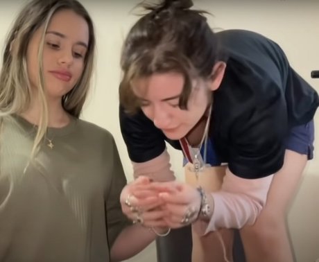 schwule pov-onlyfans hübsche nackte foto