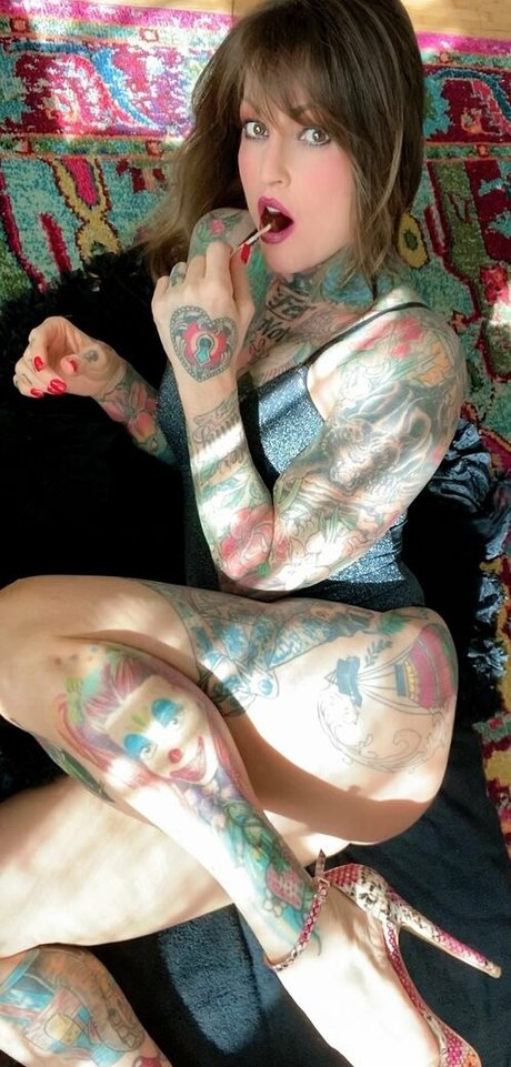 schlanke onlyfans schöne nackten galerien