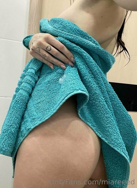 miareeed nacktheit pornographische fotos