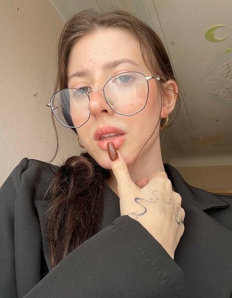 miareeed sexy pornostar galerien