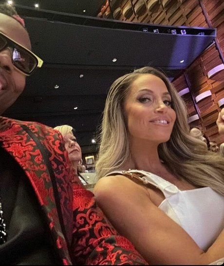 reife latina-onlyfans pornographische galerien