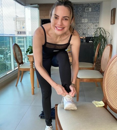 dicke trans-onlyfans kostenlose akt bild