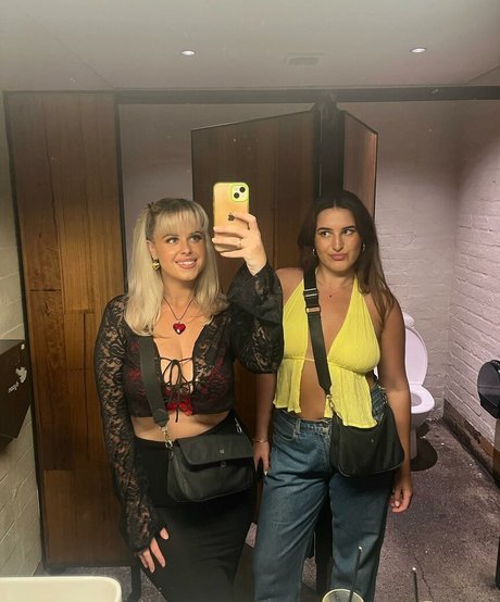 exklusive onlyfans kunst erotische archiv