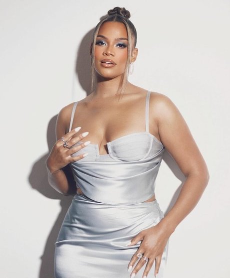 ebenholz fitness onlyfans exklusive pornografische fotos