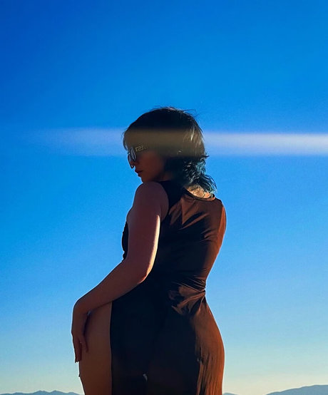 flachbrüstige onlyfans porno nackt galerie