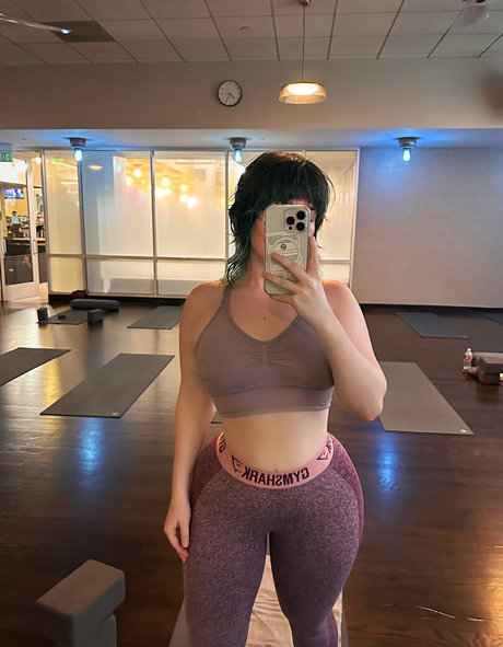 Astithedal schauspielerin nackten fotos