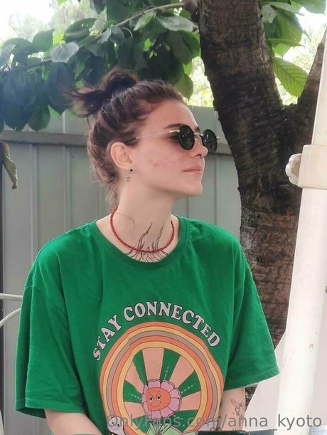 beliebte asiatische onlyfans heiße nackte galerien