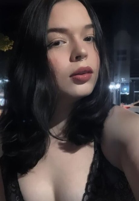 Miaumiauloira kunst nackte bild