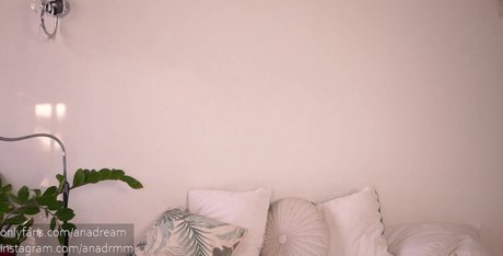 prinzessin nackt onlyfans heiße schöne galerie