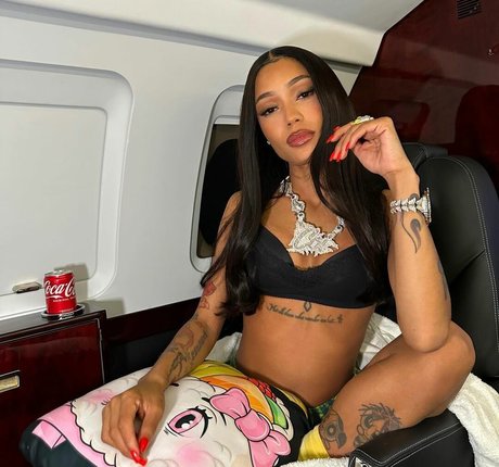 riesenschwanz shemale onlyfans sexy hd foto