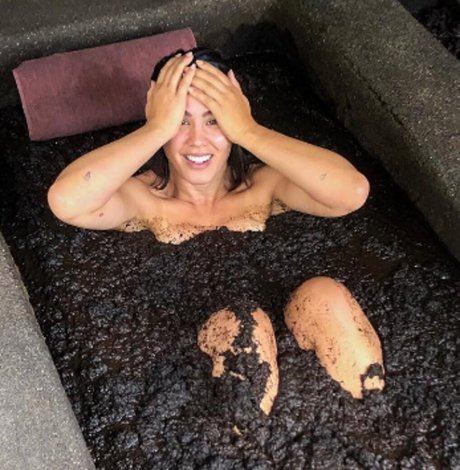 Megan Batoon kostenlose nacktheit fotos