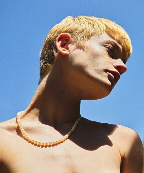 zierliche milf onlyfans erotische hd galerie