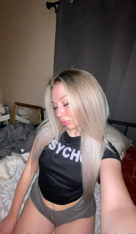 vollbusige brünette onlyfans exklusive nette archiv