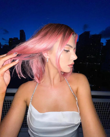 Alissa Violet top erotische archiv