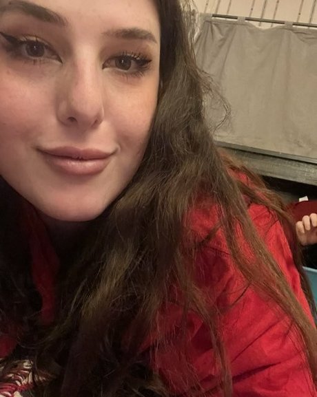 Moxy Mary freie akt fotos