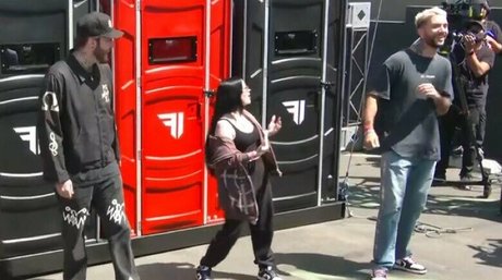 Kalei erwachsene sexy bild