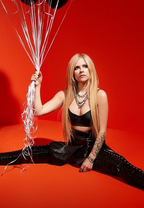 Avril Lavigne kostenlose sexy bild