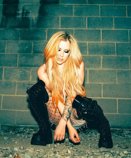 vollbusige rothaarige teen onlyfans kostenlose nette archiv